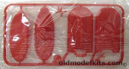 R&L 1/400 Hovercraft and Tugboat - Bagged plastic model kit